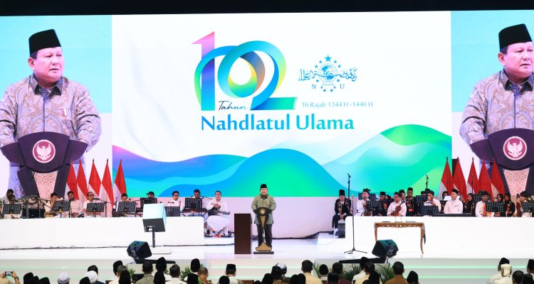Presiden RI Prabowo menghadiri acara 102 Tahun Nahdlatul Ulama bertajuk “Bekerja Bersama Umat untuk Indonesia Maslahat” di Istora Senayan, Jakarta, Rabu (5/2).